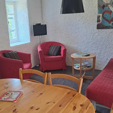 La Nougarede Vakantiehuis Jouqueviel